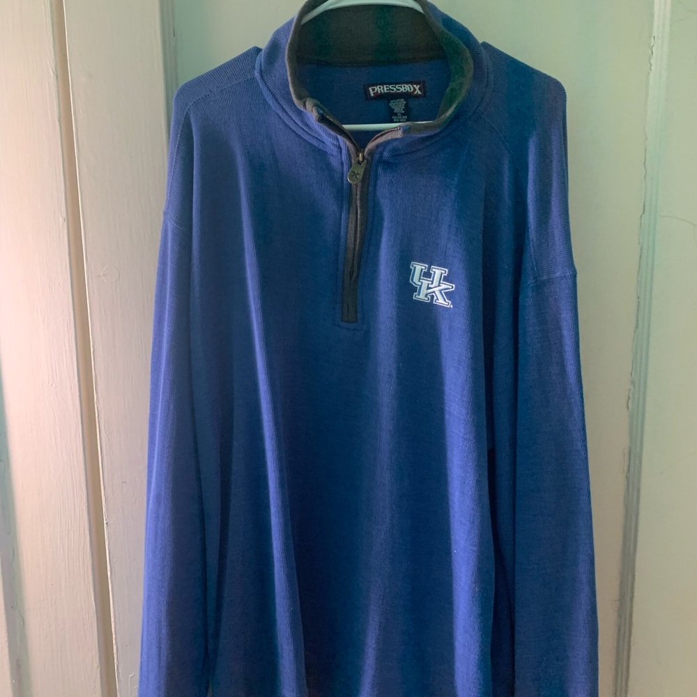 University of Kentucky men’s sweater